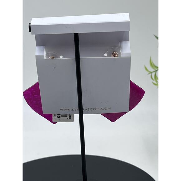 Kendra Scott Astoria Maroon Jade Gold Plated Boho Stone Earrings - Picture 9 of 10